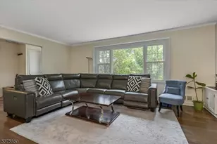 106 Greenwood Dr, Millburn, NJ 07041 - Photo 2