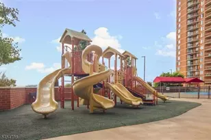 2138 Harmon Cove Tower, Secaucus, NJ 07094 - Photo 10