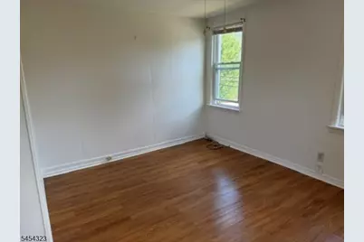 296 Berkeley Avenue #2, Bloomfield, NJ 07003 - Photo 4