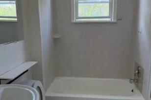 296 Berkeley Ave, Bloomfield, NJ 07003 - Photo 8