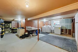 42 Lawrence St, Bloomfield, NJ 07003 - Photo 40