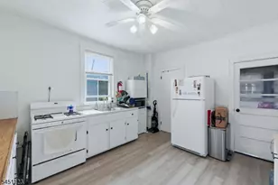 42 Lawrence St, Bloomfield, NJ 07003 - Photo 32