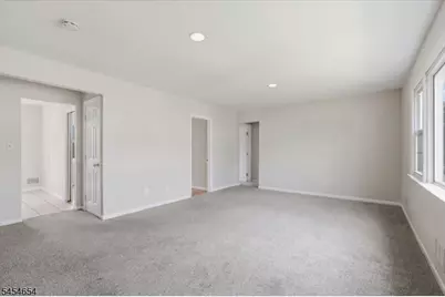 14 Dartmouth Ave #3B, Bridgewater, NJ 08807 - Photo 4