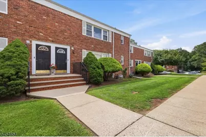 14 Dartmouth Ave #3B, Bridgewater, NJ 08807 - Photo 1