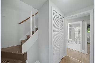 16 Foulton Ter, Vernon, NJ 07461 - Photo 4