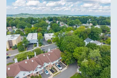 1 Mt Vernon Square, Verona Twp., NJ 07044 - Photo 32