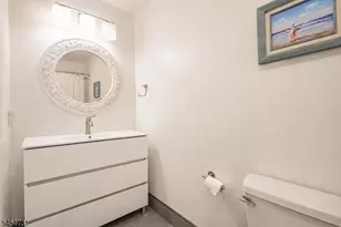 1 Mt Vernon Square, Verona Twp., NJ 07044 - Photo 14