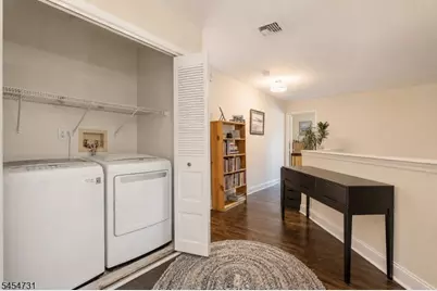 1 Mt Vernon Square, Verona Twp., NJ 07044 - Photo 12