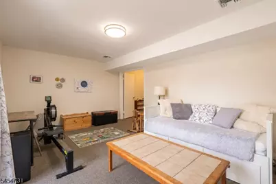 1 Mt Vernon Square, Verona Twp., NJ 07044 - Photo 22