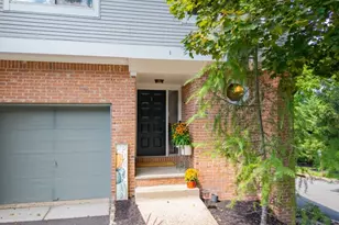 1 Mt Vernon Square, Verona Twp., NJ 07044 - Photo 2