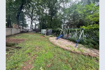 221 E 10th Ave, Roselle, NJ 07203 - Photo 2