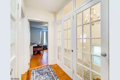 285 Claremont Ave #2, Montclair, NJ 07042 - Photo 4