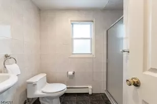 49 Country Club Ln, Springfield, NJ 07081 - Photo 22
