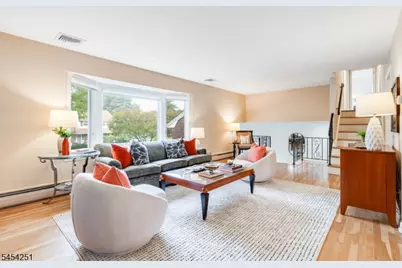49 Country Club Ln, Springfield, NJ 07081 - Photo 1