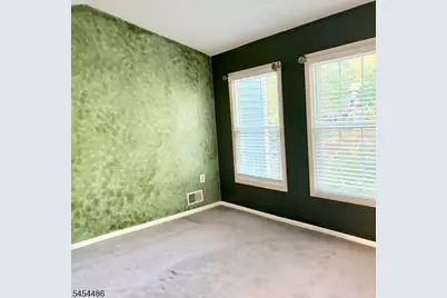 53 Woodledge Ct, Rockaway Township, NJ 07866 - Photo 10
