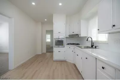 39 Hurden St, Hillside, NJ 07205 - Photo 10