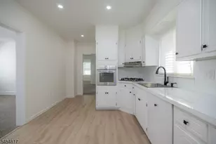 39 Hurden St, Hillside, NJ 07205 - Photo 10