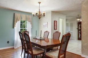10 Canterbury Pl, Cranford Township, NJ 07016 - Photo 8