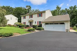 10 Canterbury Pl, Cranford Township, NJ 07016 - Photo 2