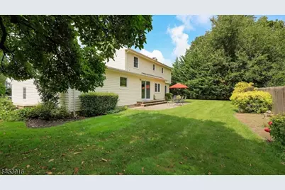 10 Canterbury Pl, Cranford Township, NJ 07016 - Photo 28