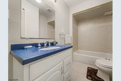 214 Levinberg Ln #214, Wayne Twp., NJ 07470 - Photo 22