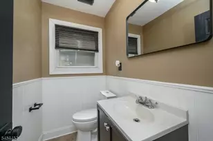 72 Lawrence Dr, Hackettstown, NJ 07840 - Photo 26