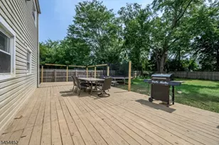 72 Lawrence Dr, Hackettstown, NJ 07840 - Photo 30