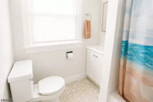 32 New St, Belleville, NJ 07109 - Photo 10