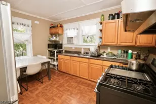 32 New St, Belleville, NJ 07109 - Photo 20