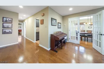 21D Foxwood Dr, Morris Plains, NJ 07950 - Photo 2