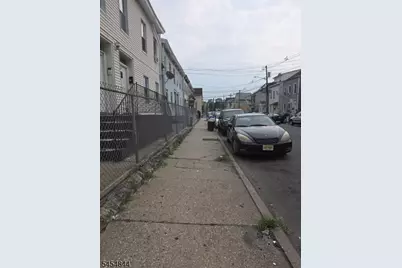 521 Summer St, Paterson, NJ 07501 - Photo 4