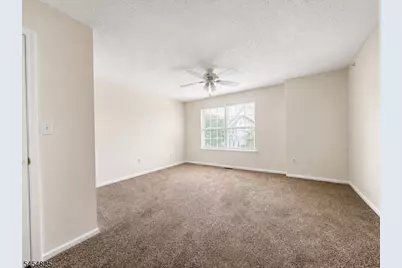 151 Prestwick Way, Edison Twp., NJ 08820 - Photo 14