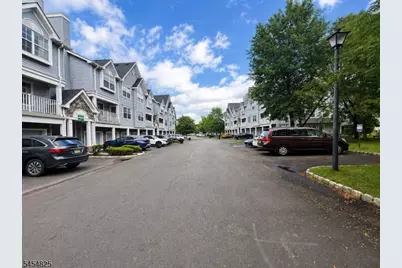151 Prestwick Way, Edison Twp., NJ 08820 - Photo 4