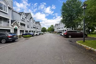 151 Prestwick Way, Edison Twp., NJ 08820 - Photo 4