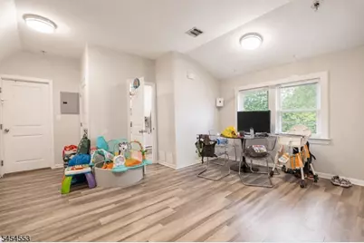 52 Thomas St, Bloomfield, NJ 07003 - Photo 28