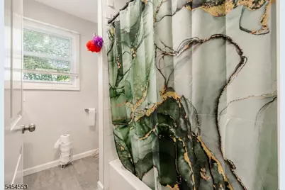 52 Thomas St, Bloomfield, NJ 07003 - Photo 10