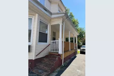 23 Washington Ter, East Orange, NJ 07017 - Photo 4