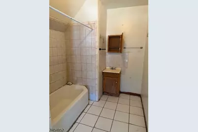 23 Washington Ter, East Orange, NJ 07017 - Photo 8