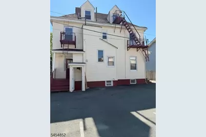 23 Washington Ter, East Orange, NJ 07017 - Photo 2