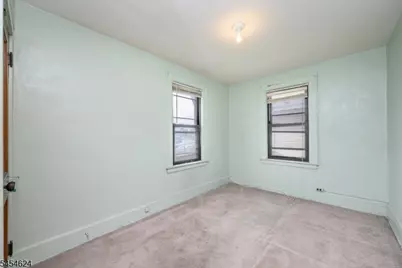 862 Gibbons Ct, Elizabeth, NJ 07202 - Photo 18