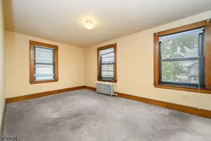 862 Gibbons Ct, Elizabeth, NJ 07202 - Photo 16