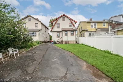 862 Gibbons Ct, Elizabeth, NJ 07202 - Photo 26