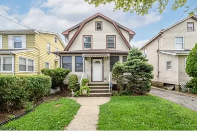 862 Gibbons Ct, Elizabeth, NJ 07202 - Photo 1