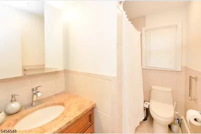 8-51 Henderson Blvd, Fair Lawn, NJ 07410 - Photo 12