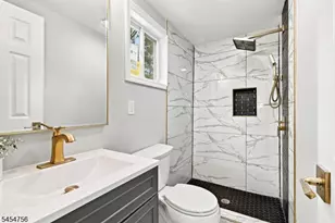 115 Wildwood Rd, Jefferson Township, NJ 07438 - Photo 10