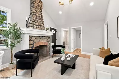 115 Wildwood Rd, Jefferson Township, NJ 07438 - Photo 4