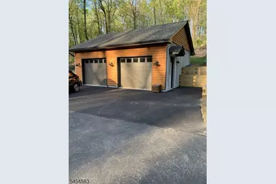 209 Turkey Hill Rd, Bethlehem Township, NJ 08802 - Photo 32