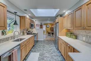 209 Turkey Hill Rd, Bethlehem Township, NJ 08802 - Photo 10
