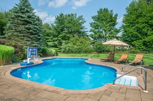 10 Earhart Dr, Roxbury Township, NJ 07876 - Photo 34