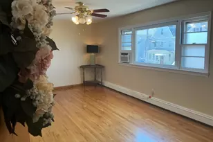 545 Freeman St, Lyndhurst Township, NJ 07071 - Photo 8